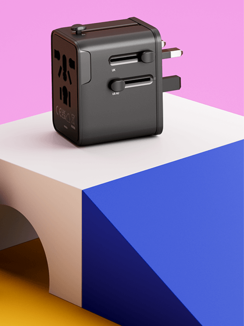 Univerzální cestovní adaptér GlobePlug